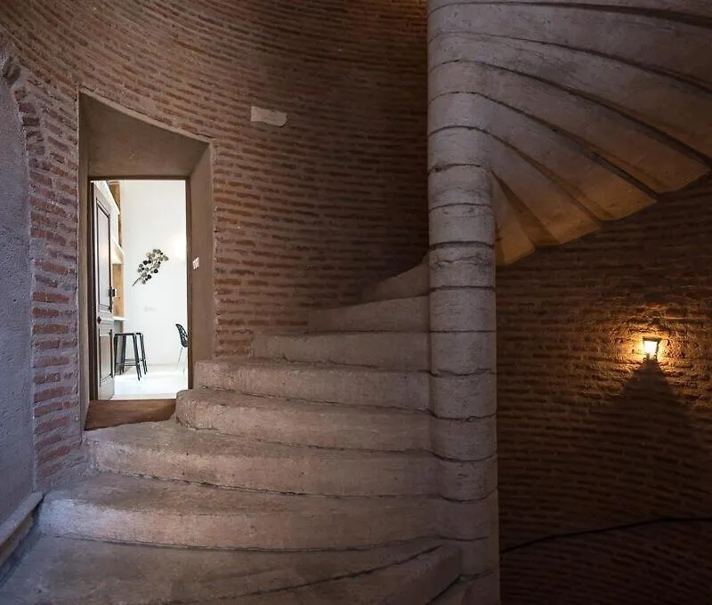Appartement D'Exception Au Pied De La Cathedrale Albi Appartamento