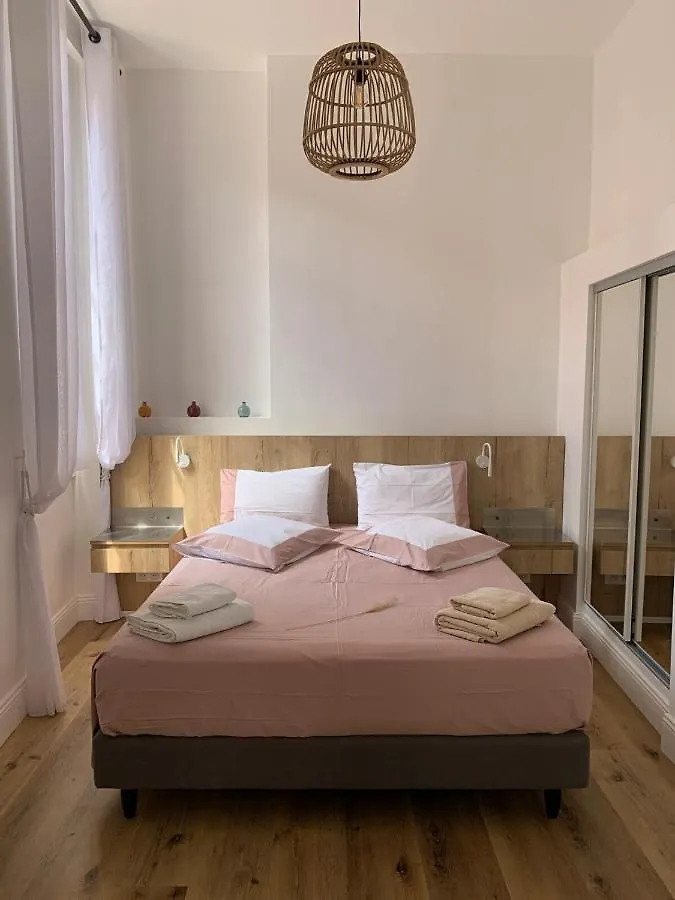Appartamento Appartement D'Exception Au Pied De La Cathedrale Albi